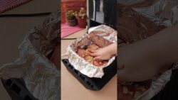Agora ele só faz isso na air fryer pro jantar! #costela #receitas #culinaria #carne #airfryer #dicas
