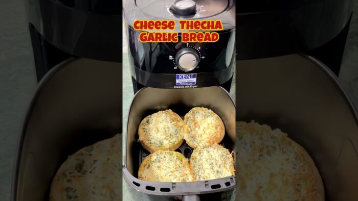 Air Fryer Cheese Thecha Garlic Bread 😋🔥 #viral #food #shorts #ytshorts #recipe
