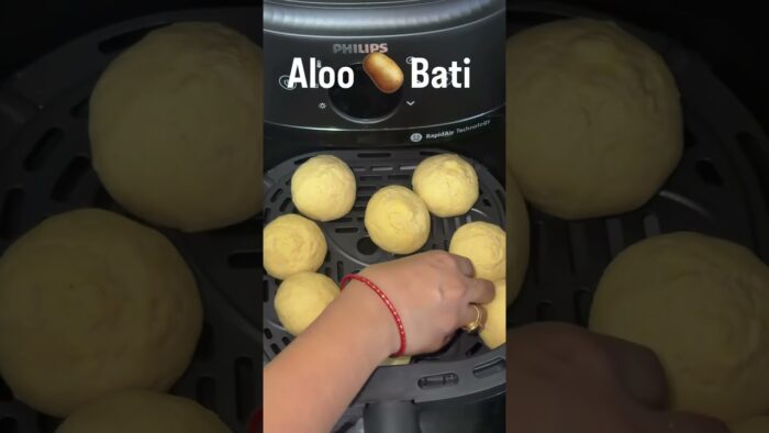 Aloo 🥔 Bati in Air fryer #shorts #short #viral #viralshorts #shortvideo #recipe youtubeshorts