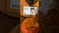 Bebida para reponer energías a base de cúrcuma y jengibre. #thermomixtm6 #shortsvideo #ginger