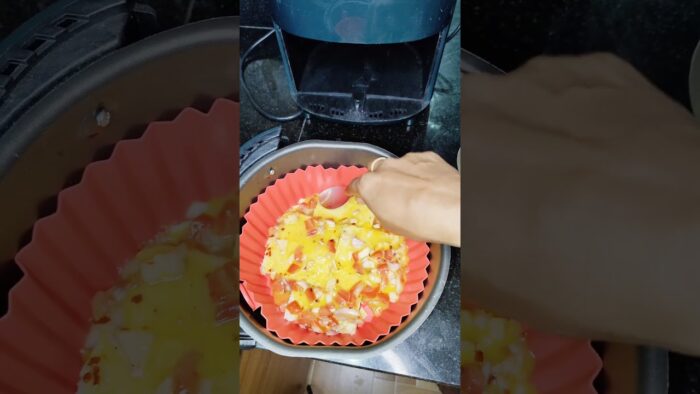 Bread egg toast in Air fryer #shorts #viral #airfryerrecipes #breakfast