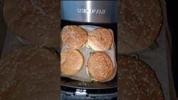 Burger 🍔 in Air fryer 😋#uae #burger #airfryer #geepas #cooking #cookingchannel #simple