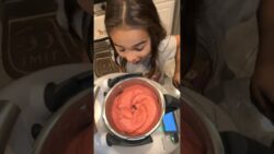 Helado de fresas saludable en 5 minutos. #thermomixtm6 #recipes #cookidoo #hijas #tiempodecalidad