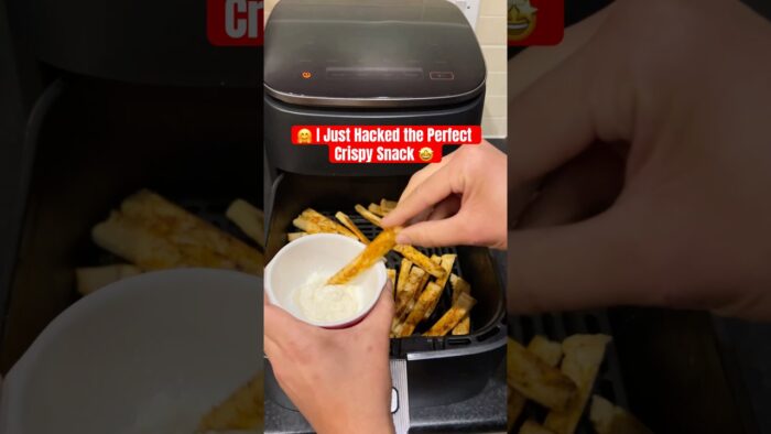 🤗 I Just Hacked the Perfect Crispy Snack 🤩 #airfryer #shorts #recipe #snacks #youtubeshorts