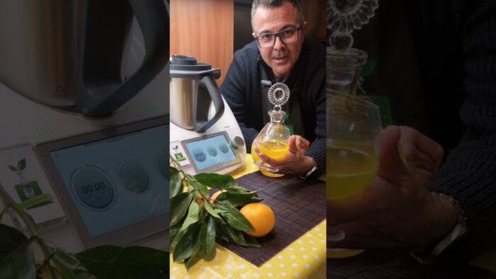 Liquore all’arancia tipo Cointreau con il bimby – facile e profumato! #bimby #liquore #ricettebimby