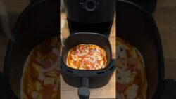 PIZZA IN 10 MINUTES?! 😳🍕We’re testing the Adler AD 6310 air fryer 🔥