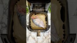 Pescado jugoso frito en freidora de aire 😋 | Pescado frito en casa