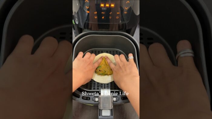 Zero Oil Aloo Samosa Snacks Recipe in Air Fryer😋 #shorts #viral #trending #ytshorts #youtubeshorts