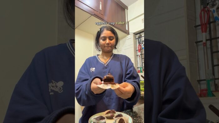 eggless *cup CAKE 🧁😋in air fryer #ytshorts #cupcake #foodie #baking #yummyfood