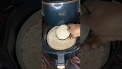 2 min murmura namkin in air fryer 😋🔥 #murmura #shorts #ytshorts