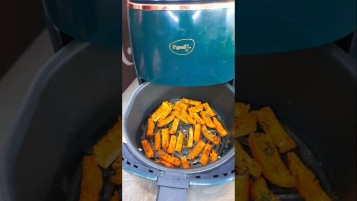 Crispy Bread Fries in Airfryer 😍 #recipe #viral #airfryer #ytshorts #youtubeshorts