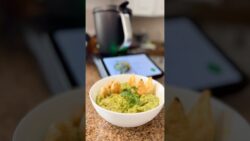 La botana más icónica para el #superbowl Guacamole en #thermomix #thermoniquex