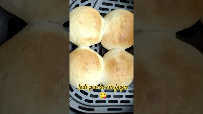 Ladi pav in air fryer😋#gharkakhana #food #cooking #foodie #ladipav