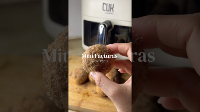 Mini facturas de canela 🤎🥐🍞 RECETA EN LA DESCRIPCIÓN 👇🏼👇🏼👇🏼