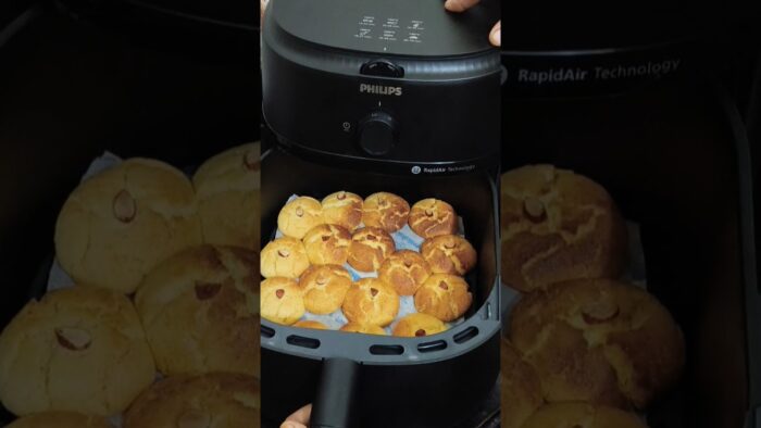 Nankhatai In Air  Fryer 💫😍 | Air Fryer Recipe #shorts #airfryerrecipes #ramzanspecial