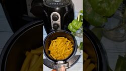No Oil Fryums in Air Fryer 🤯 | Super Crispy 🔥 #shorts