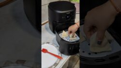 Punjabi Samosa Recipe in AIRFRYER 🫰#shorts#airfryerrecipes#explore #viral #trending#food