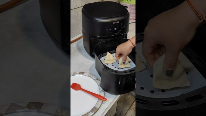 Punjabi Samosa Recipe in AIRFRYER 🫰#shorts#airfryerrecipes#explore #viral #trending#food