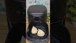 Samosa in Airfryer | Oil free Samosa #shorts #ytshorts #airfryer #philips #recipe #healthy #samosa