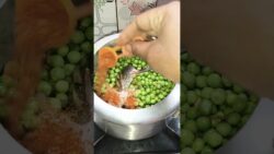 matar snacks winter special recipe||मटर रेसिपी||#mrsshekhkitchen@