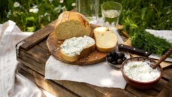 Tabla de Mantequilla Gourmet con Hierbas
