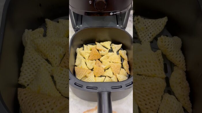 Crispy and tasty papad in air fryer #recipe #food #papad #easyrecipe #asmrsounds