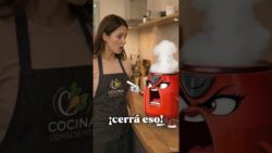 Abrís la airfryer antes de tiempo…y se enoja 😤  #airfryer #airfryerlife #airfryerrecipes