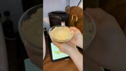 Astuce Thermomix 🤫🧀 Fromage râpé en 7 secondes… et toi tu utilises encore une râpe ?