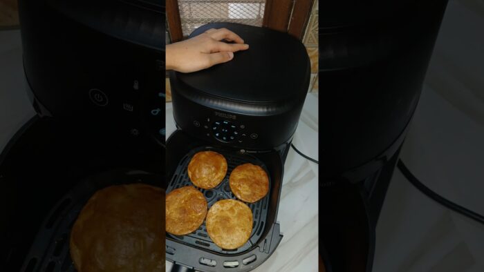 Holi Special Zero Oil Poori 😍 | No Fry Healthy Puri Recipe | Holiday Breakfast Idea #shorts
