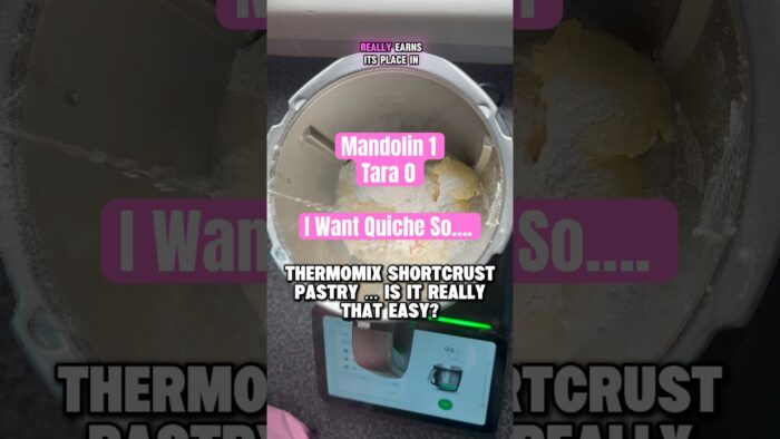 Mandolina 1 Tara 0 😅 Así que dejé que la Thermomix hiciera el trabajo