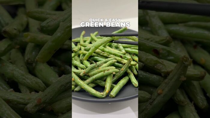 Quick & easy air fryer green beans.