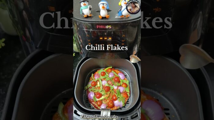Roti Pizza Recipe in air fryer 👌 #healthyhabits #trending #ashortaday #viral #rotipizza #yt #shorts
