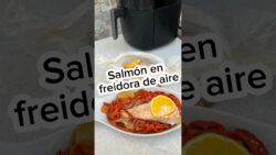 Salmón en papillote hecho en freidora de aire
