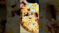 Super Cheesy Corn Pizza in Air Fryer |8-Minute Recipe 🍕🧀#airfryer #cornpizza #cheesepizza  #shorts 🚀