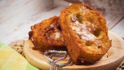 El truco viral para preparar almíbar de miel y que tus torrijas queden perfectas: van a triunfar ...
