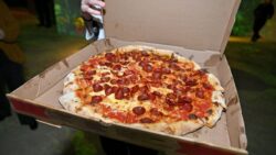 Ni microondas ni horno: según cocineros esta es la mejor forma de recalentar la pizza