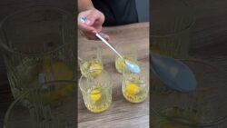 ¡Añadí huevo en el vaso y lo metí en la freidora de aire, el resultado es increíble! #shots #receta