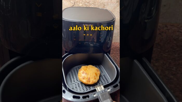 Aalo ki kachori In Air Fryer #ytshorts#easy#cooking#airfryer#recipe#khastakachorirecipe