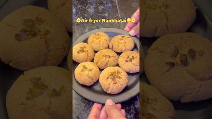 Air fryer Nan khatai recipe😋#shortsfeed #nankhatai #airfryerrecipes #viralvideo
