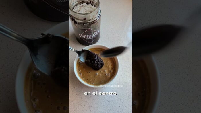 BIZCOCHO EN FREIDORA DE AIRE EN 5 MINUTOS. Saludable y alto en proteína 🍰💪🏻
