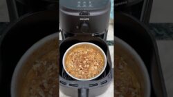Banana Cake in Airfryer #shorts #ytshorts #trending #cake #bananabread #recipe
