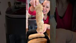 PANE in FRIGGITRICE AD ARIA 😱 cotto in 20 Minuti! Croccante Fuori e Morbido Dentro 🥖
