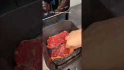 easy steak & potatoes in the air fryer #shorts #airfryer #steak #potatoes #easyrecipe