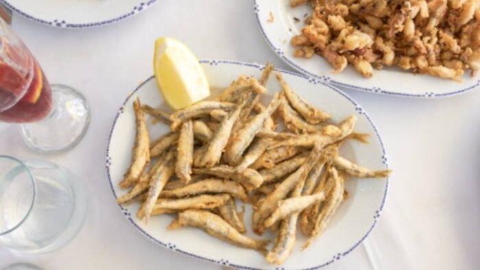 Receta de pescado frito a la andaluza o pescaíto frito