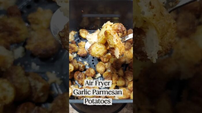 Air Fryer Garlic Parmesan Potatoes #recipe #garlic #potatorecipe