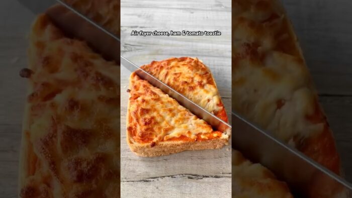 Air fryer cheesy hammy tomatoey toastie #recipe #shorts #food #cooking