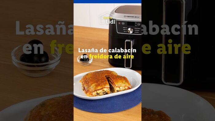 Cena FÁCIL y rápida: ¡Lasaña de calabacín en FREIDORA DE AIRE! 🥒🤤 #shorts