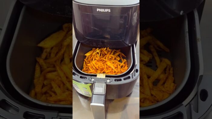 Homemade Air Fryer French Fries Recipe| How to make potato fry in Air Fryer|#shorts #youtubeshorts