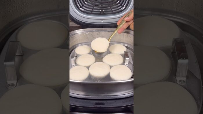 Idli Making in Airfryer / Philips One-Chef Airfryer 2026 #trendingshorts #shorts #viral #ytshorts