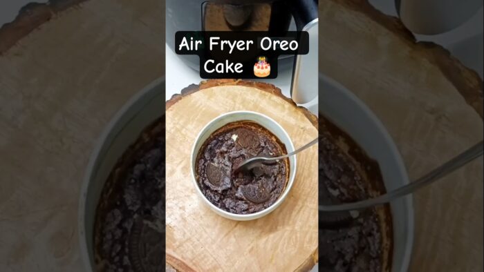 Oreo Cake In Air Fryer 🔥#shorts #youtubeshorts #ytshorts #recipe #oreocake #oreo #chocolavacake